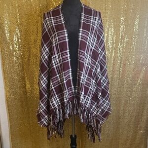 Chic Burgundy Plaid Fringe poncho
